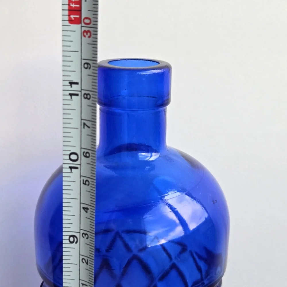 VTG PIER 1 Cobalt Blue Glass Bottle Decanter Diamond Lattice Textured Vase Spain
